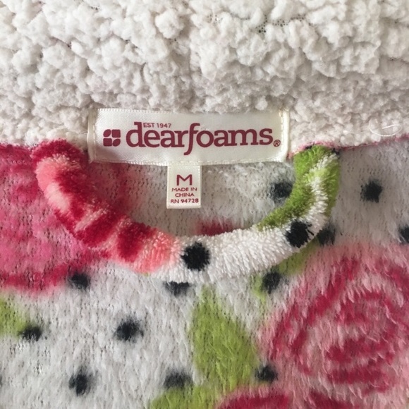 Floral Robe - Picture 2 of 3